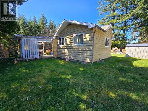5287 Mcguffie Ave, Powell River, BC - Outdoor