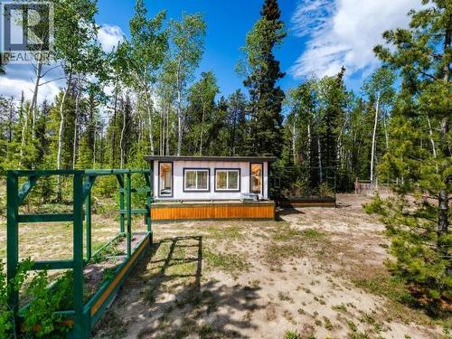 348 Dusty Trail, Whitehorse North, YT - Outdoor