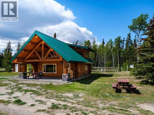 348 Dusty Trail, Whitehorse North, YT - Outdoor
