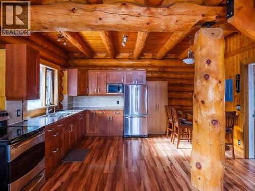 348 Dusty Trail, Whitehorse North, YT - Indoor Photo Showing Kitchen With Double Sink