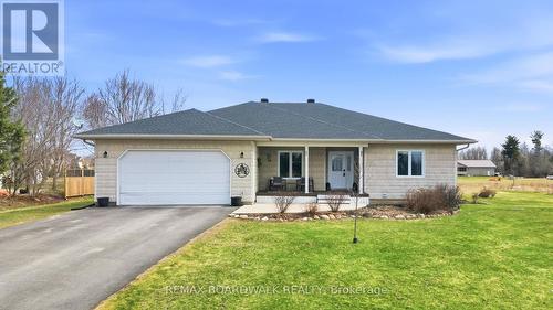 157 MACPHERSON WAY, RR #7 WAY  Perth, ON K7H 3C9