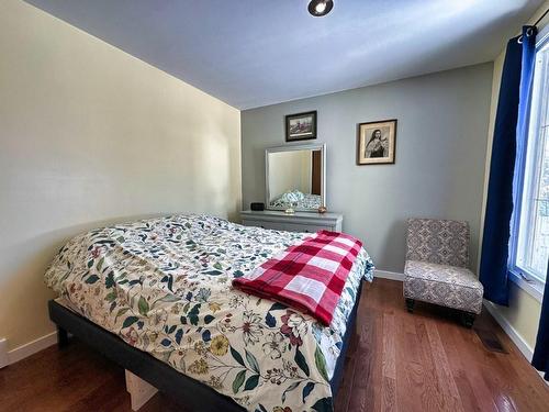 77 Prospect Ave, Thunder Bay, ON - Indoor Photo Showing Bedroom