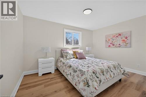 315 Morrison Drive, Caledonia, ON - Indoor Photo Showing Bedroom