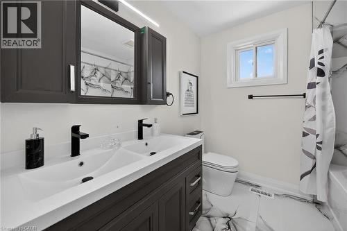 315 Morrison Drive, Caledonia, ON - Indoor Photo Showing Bathroom