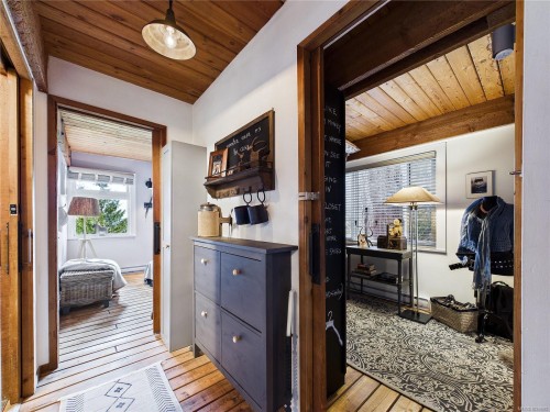 182 Devine Dr, Salt Spring, BC - Indoor Photo Showing Other Room