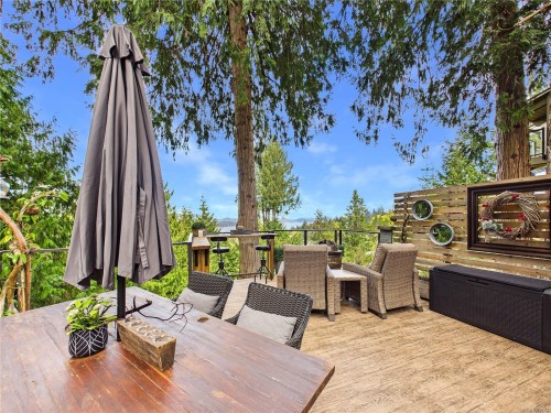 182 Devine Dr, Salt Spring, BC - Outdoor With Deck Patio Veranda