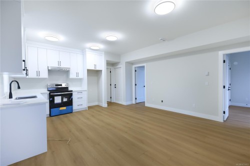 416 Diamond Blvd, Nanaimo, BC 