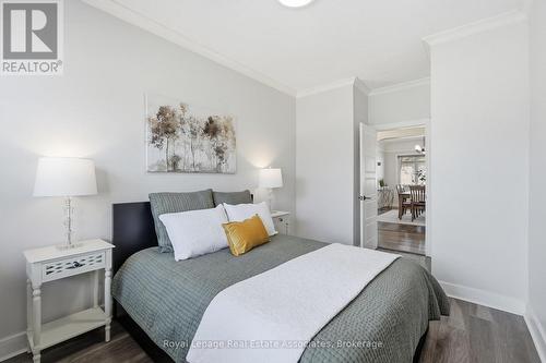 56 King Street, Halton Hills, ON - Indoor Photo Showing Bedroom