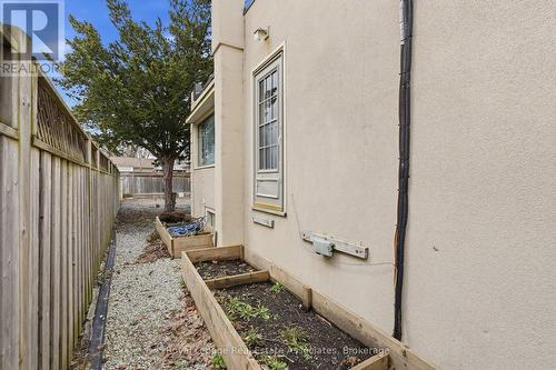 56 King Street, Halton Hills, ON - Outdoor