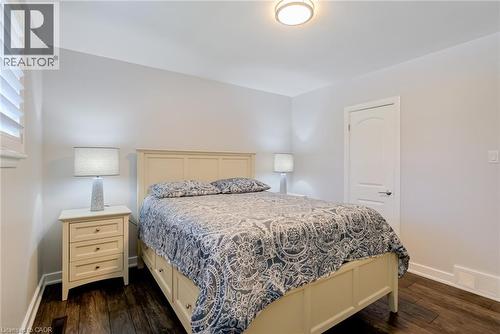 5 Albert Street E, Alliston, ON - Indoor Photo Showing Bedroom