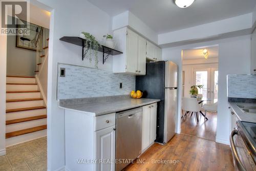 24 Lampman Lane, Barrie, ON - Outdoor