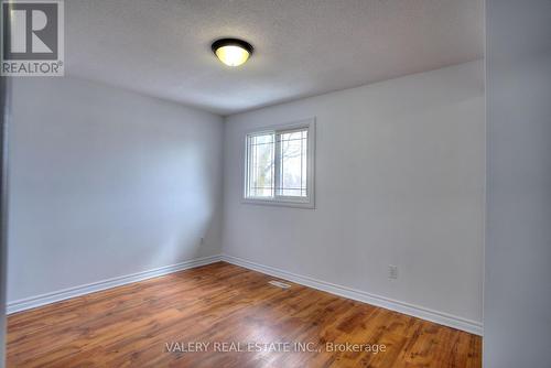 24 Lampman Lane, Barrie, ON - Indoor Photo Showing Other Room