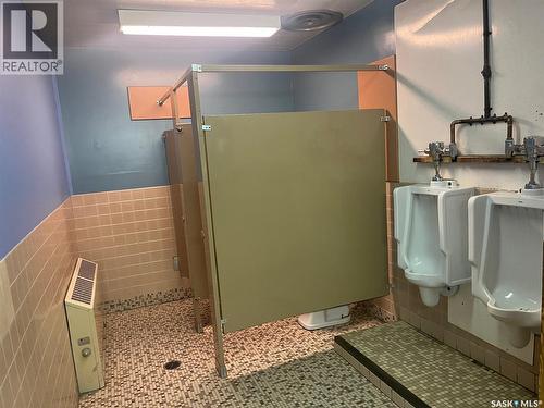 118 1St Avenue E, Leader, SK 