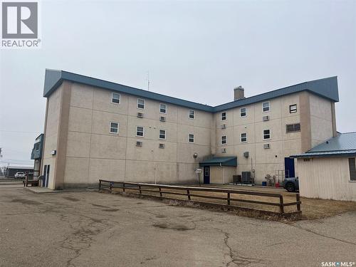 118 1St Avenue E, Leader, SK 