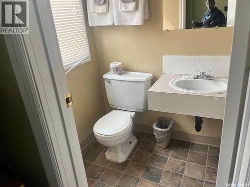 118 1St Avenue E, Leader, SK 