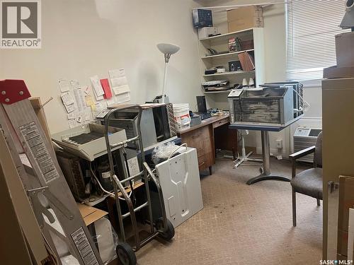 118 1St Avenue E, Leader, SK 