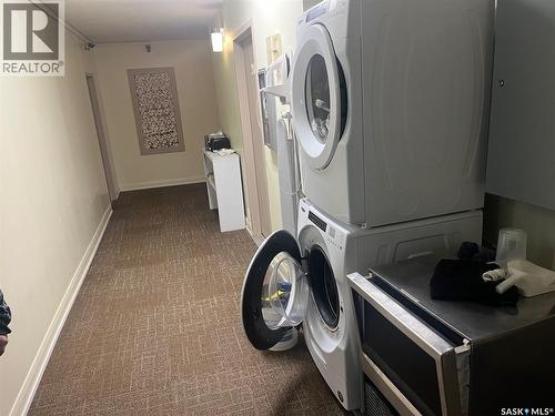 118 1St Avenue E, Leader, SK 