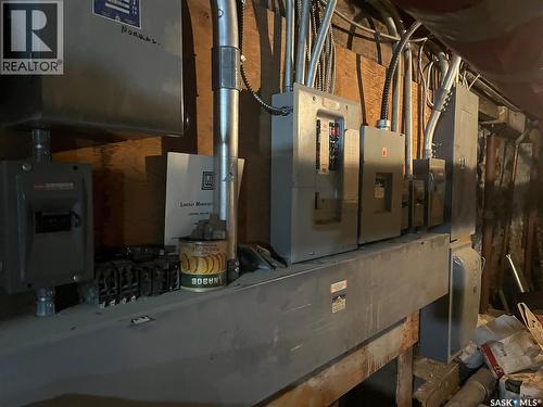 118 1St Avenue E, Leader, SK 