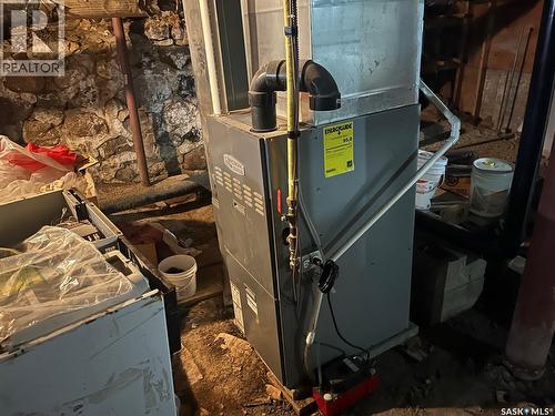 118 1St Avenue E, Leader, SK 