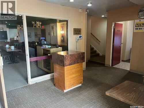 118 1St Avenue E, Leader, SK 