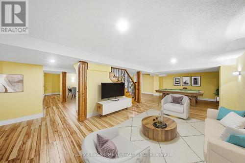 286 Winfield Terrace, Mississauga, ON - Indoor
