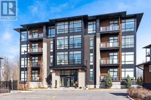 402 - 110 CORTILE PRIVATE  Ottawa, ON K1V 2S8