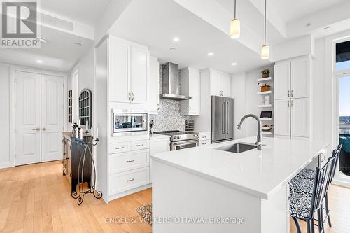 402 - 110 Cortile Private, Ottawa, ON - Indoor Photo Showing Kitchen With Upgraded Kitchen