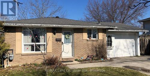 812 WALSH STREET  Kincardine, ON N2Z 1P4