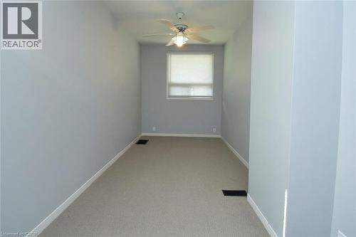 17 Craigroyston Road, Hamilton, ON - Indoor Photo Showing Other Room