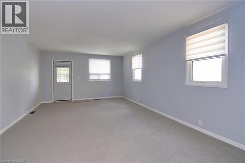 17 Craigroyston Road, Hamilton, ON - Indoor Photo Showing Other Room
