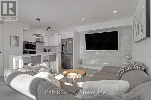 1111 - 50 East Liberty Street, Toronto, ON - Indoor Photo Showing Living Room