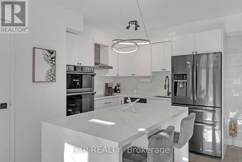 1111 - 50 East Liberty Street, Toronto, ON - Indoor Photo Showing Kitchen