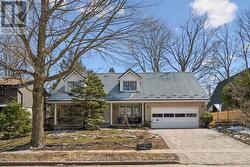 21 HONEY CRESCENT Guelph (Dovercliffe Park/Old University), ON N1G 1A4