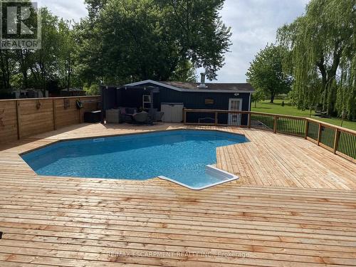 53 Third Road E, Hamilton, ON - Outdoor With Above Ground Pool With Deck Patio Veranda