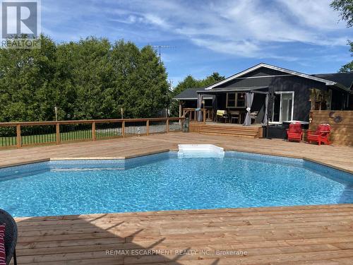 53 Third Road E, Hamilton, ON - Outdoor With In Ground Pool With Deck Patio Veranda