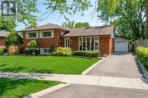 5376 SPRUCE Avenue  Burlington, ON L7L 1N7