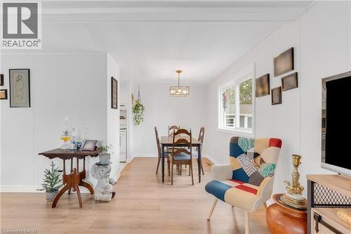 157 Maple Crescent, Hamilton, ON - Indoor