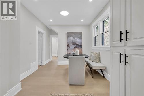 884 Moy, Windsor, ON - Indoor Photo Showing Other Room