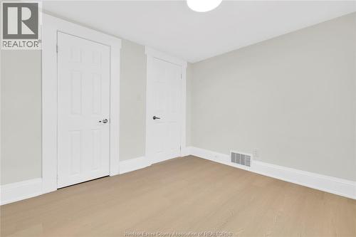 884 Moy, Windsor, ON - Indoor Photo Showing Other Room