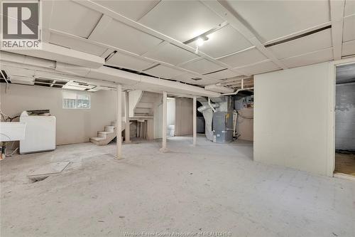 884 Moy, Windsor, ON - Indoor Photo Showing Basement
