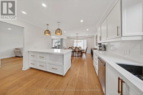 67 Beechnut Crescent, Clarington, ON - Indoor Photo Showing Kitchen