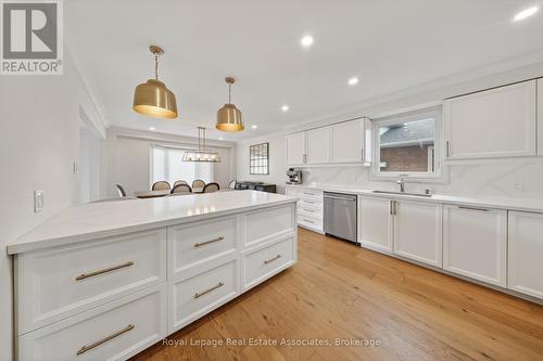 67 Beechnut Crescent, Clarington, ON - Indoor Photo Showing Kitchen