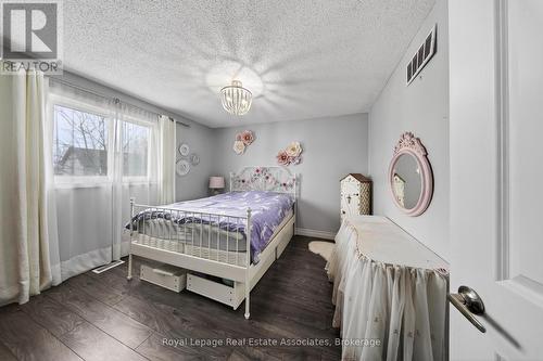 67 Beechnut Crescent, Clarington, ON - Indoor Photo Showing Bedroom