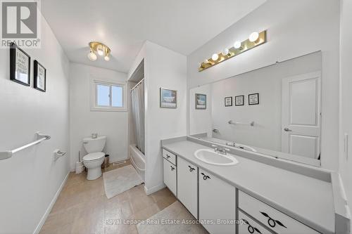 67 Beechnut Crescent, Clarington, ON - Indoor Photo Showing Bathroom