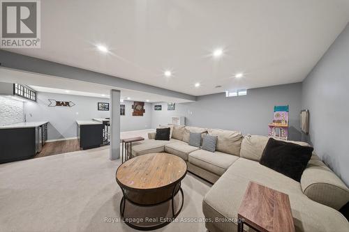 67 Beechnut Crescent, Clarington, ON - Indoor
