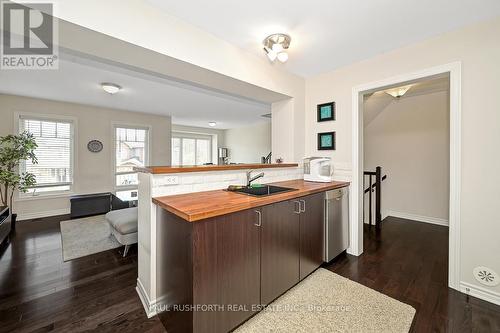 Kitchen - 103 Eclipse Crescent, Ottawa, ON - Indoor Photo Showing Other Room