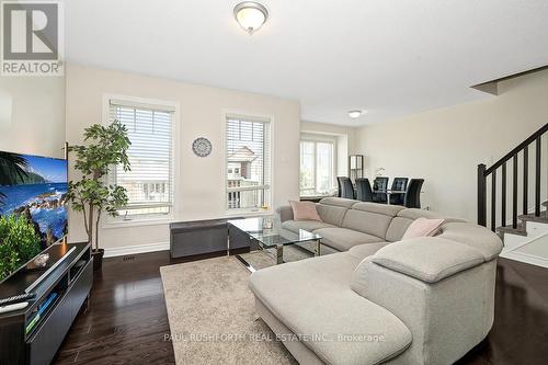 Living Room - 103 Eclipse Crescent, Ottawa, ON - Indoor Photo Showing Living Room