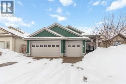 240 Lindstrom Crescent Fort Mcmurray, AB T9K 2S5