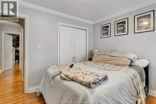 805 Roselawn, Windsor, ON - Indoor Photo Showing Bedroom