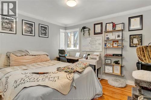 805 Roselawn, Windsor, ON - Indoor Photo Showing Bedroom